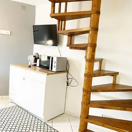 Apartment Le Coligny By Izili *calme*centre-ville*chu* Poitiers